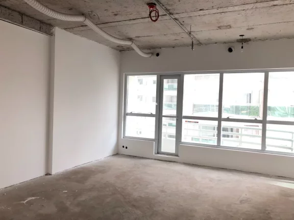 Imagem Sala Comercial de Alto Padrão em Condomínio na Consolação - São Paulo-SP: 1 Sala, 1 Banheiro, 1 Vaga de Garagem, 34,00 m²!