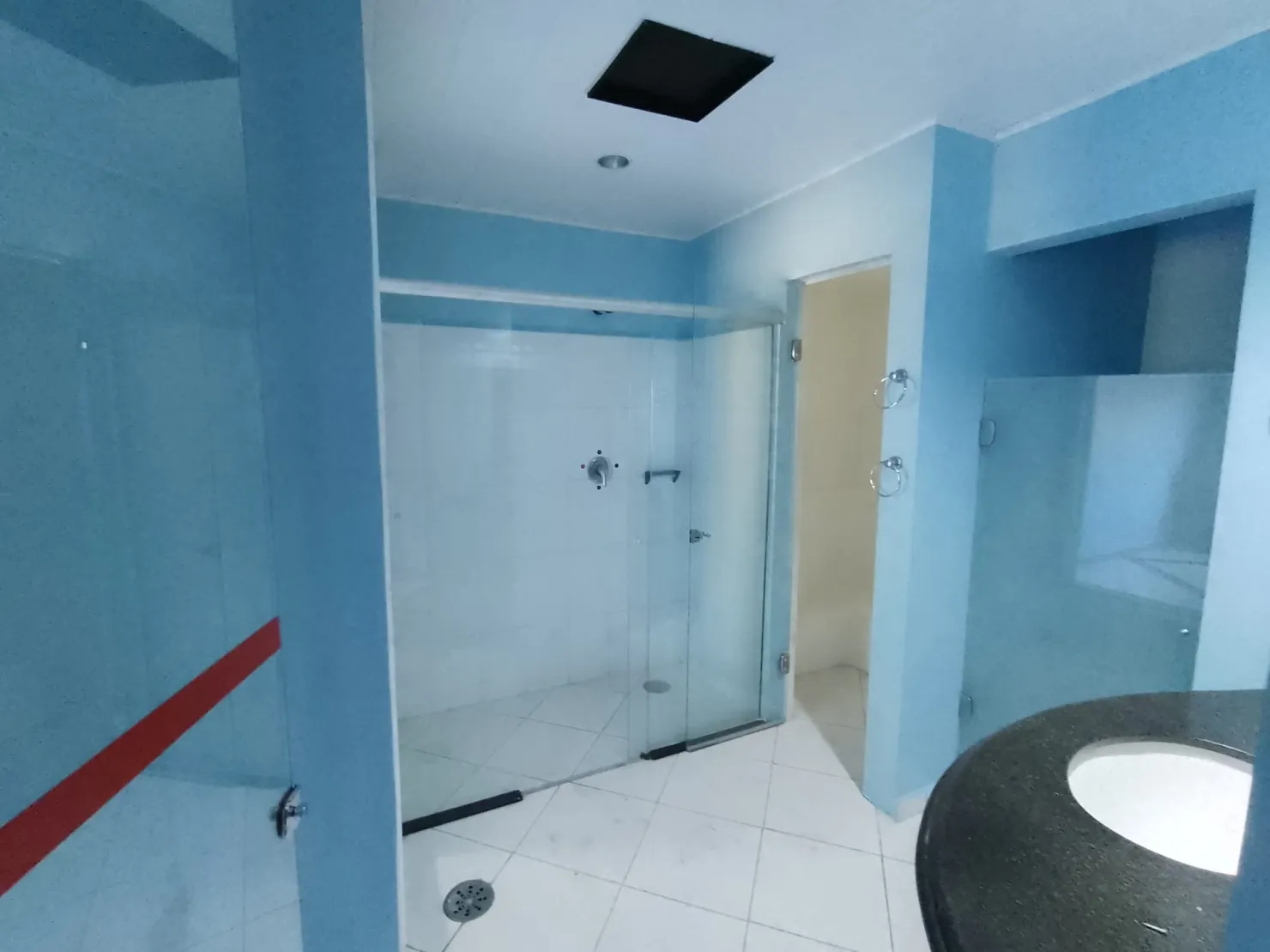 Imagem Comercial à venda 26 Quartos, 20 Suites, 33 Vagas, 23480M², Residencial e Comercial Cidade Morumbi, Pindamonhangaba - SP