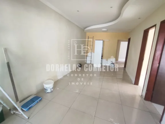 Imagem CASA COM 4 QUARTOS 1 SUÍTE, GARAGEM PARA 2 CARROS, QUINTAL E ÁREA DE SERVIÇO