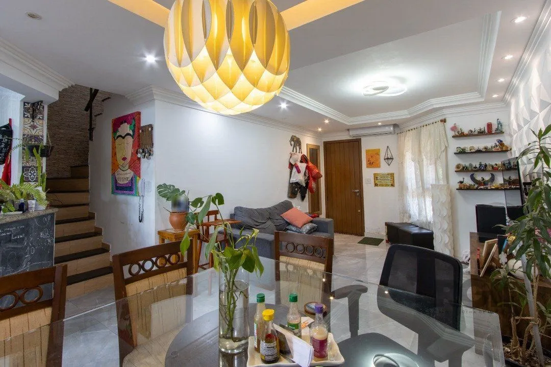 Imagem Casa Condominio para Venda - 139m², 3 quartos, 1 suite, 1 vaga - Cavalhada