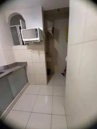 Imagem Kitnet à venda em Rio de Janeiro, Copacabana, com 1 quarto, 39m2