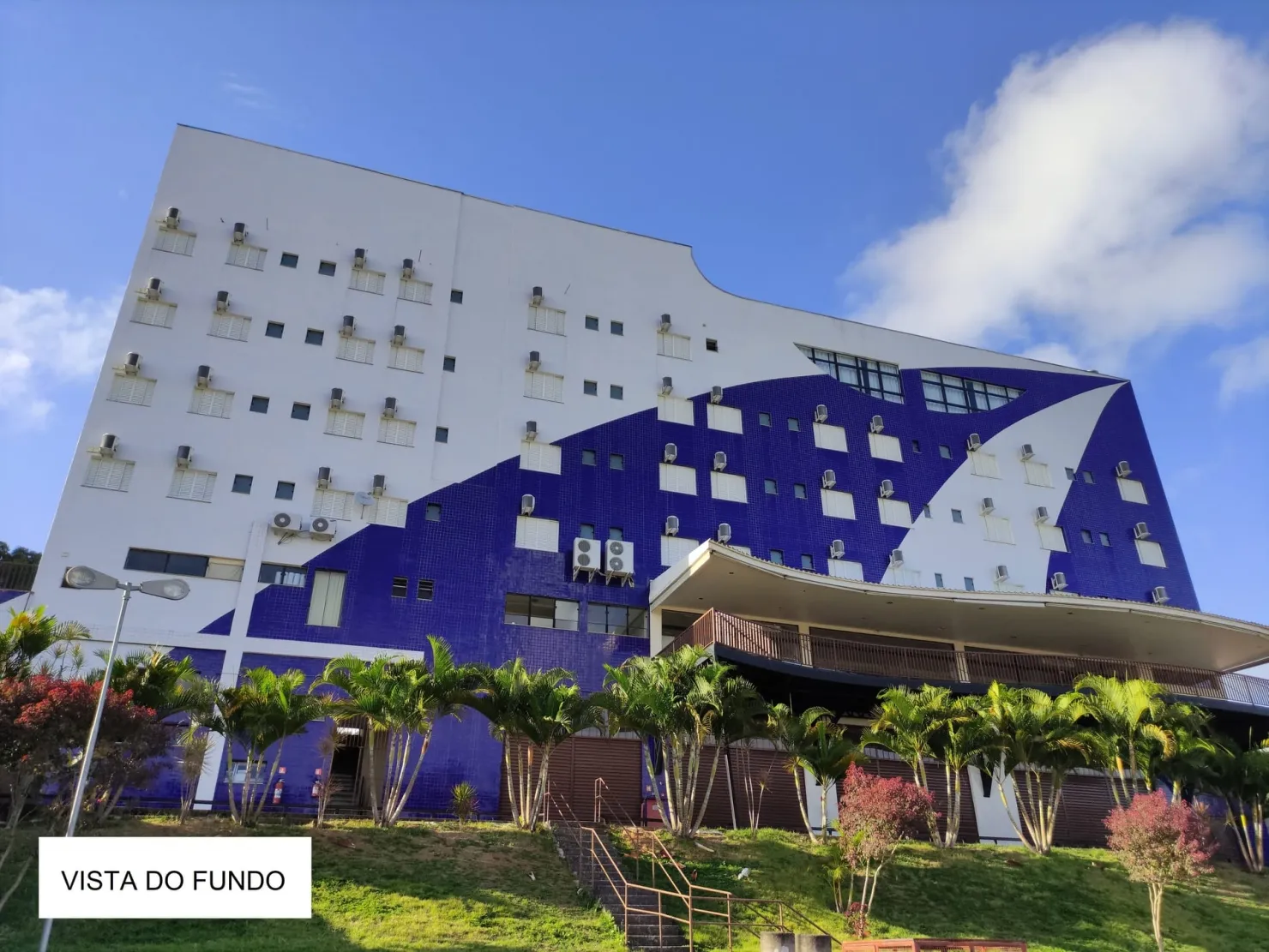 Complexo Comercial e Hoteleiro Sustentável - Oportunidade de Investimento