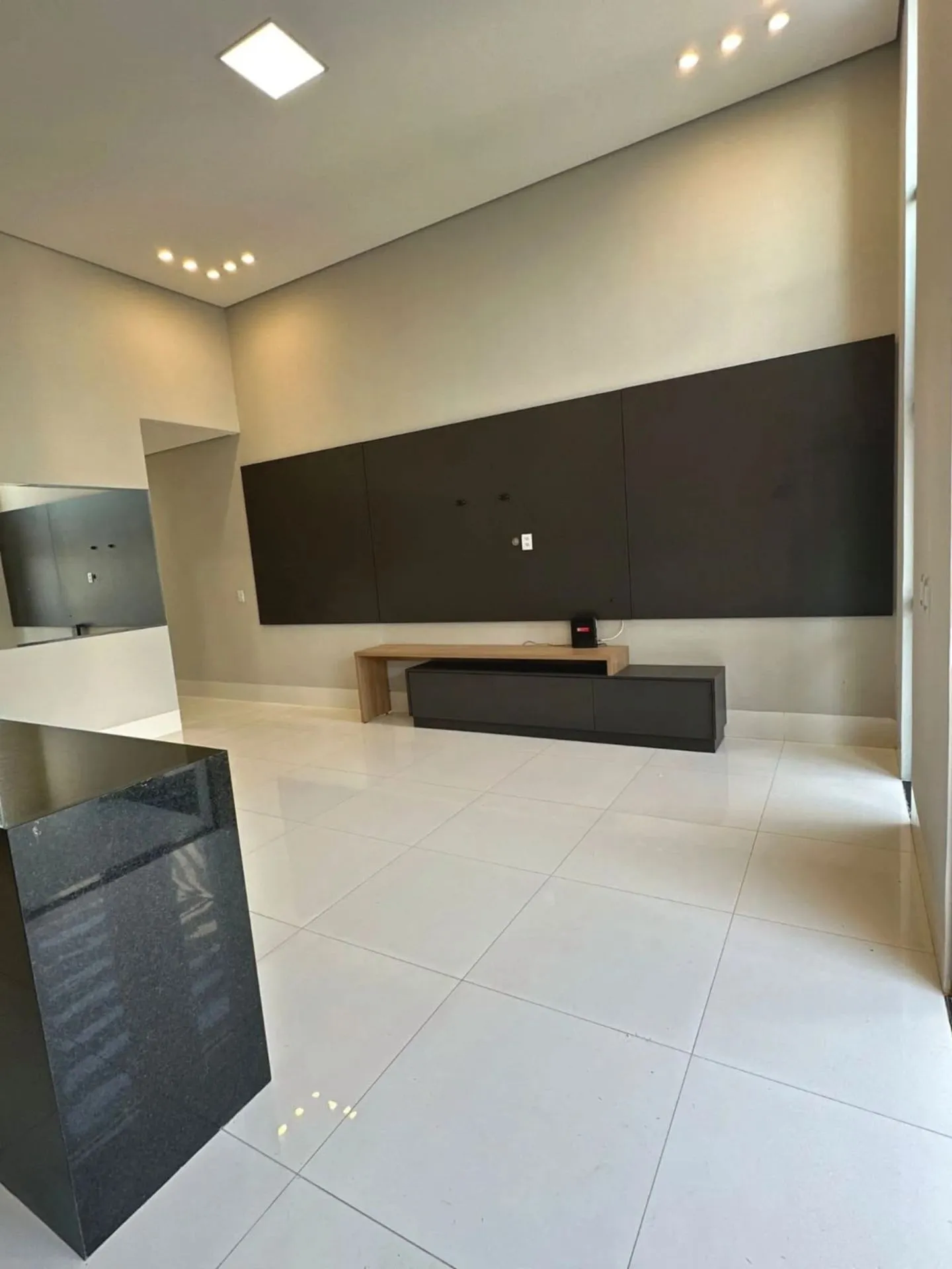 Imagem Casa com 3 quartos e 1 suíte em Jardim Universitário - Cuiabá