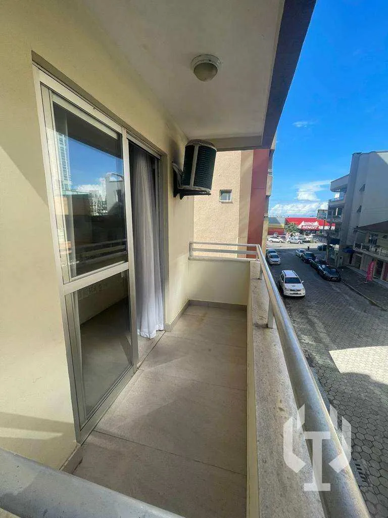Imagem Apartamento para alugar em Itapema, Meia praia, com 3 quartos, 118m2