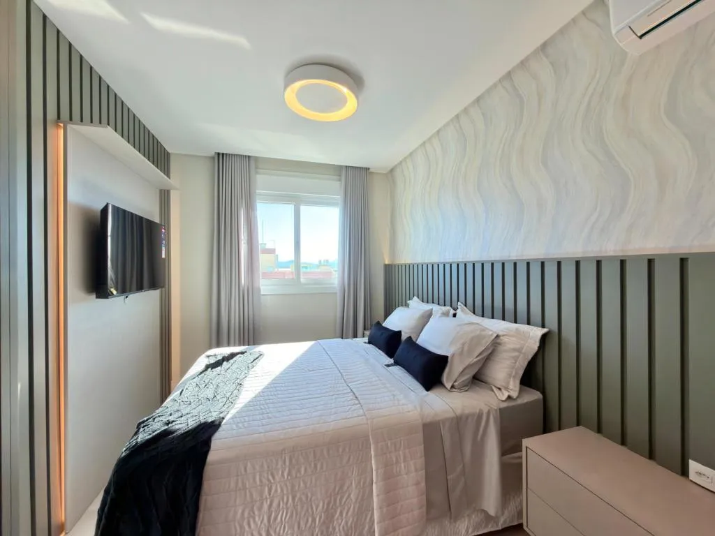 Imagem Apartamento 3 Dormitórios - Bairro Zona Nova