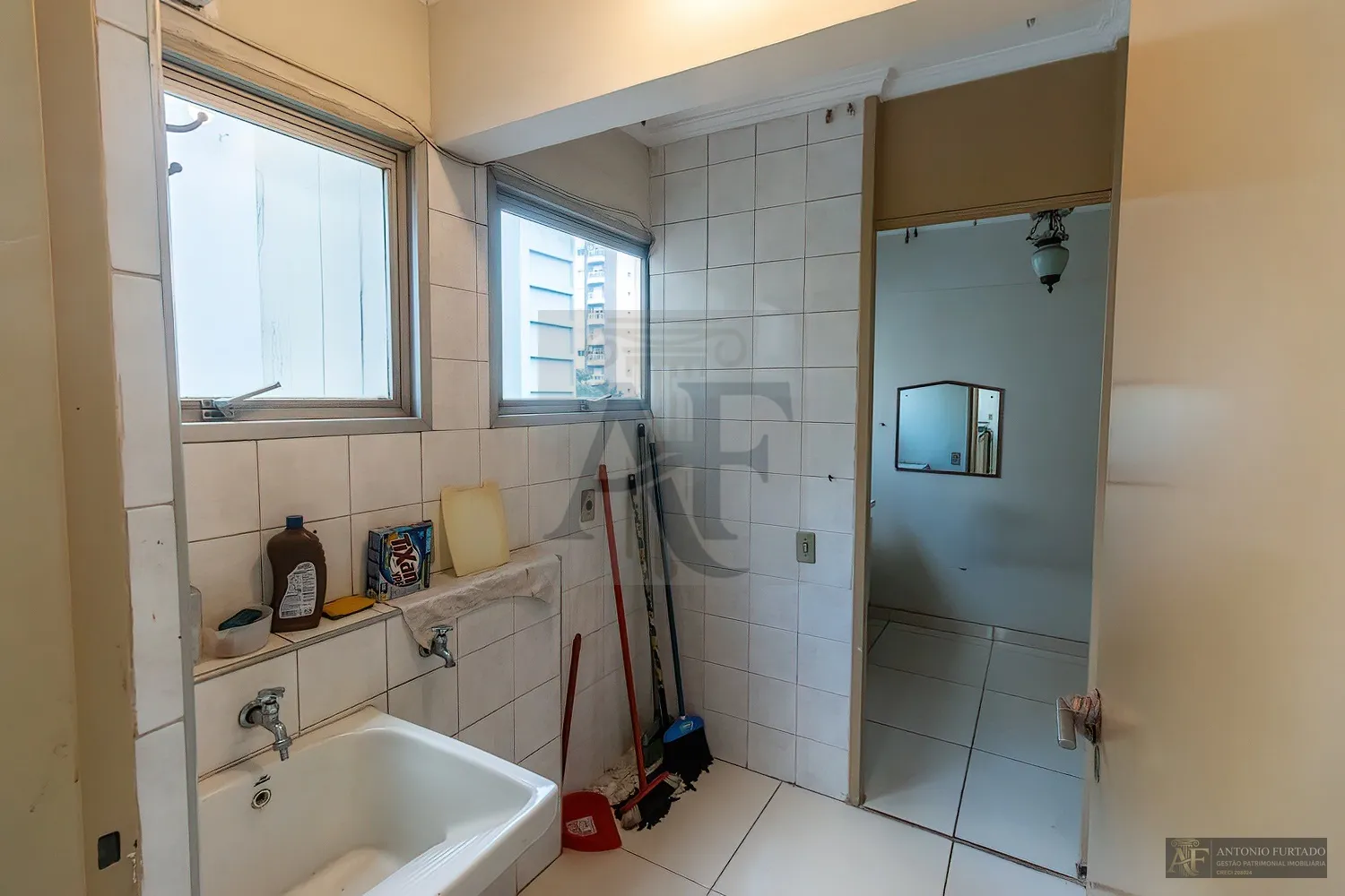 Imagem Apartamento à venda em Itaim Bibi, São Paulo