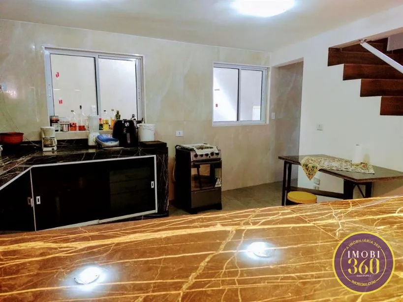 Imagem Sobrado Triplex à Venda com 3 Dormitórios, Suíte e Salão de Festas Exclusivo