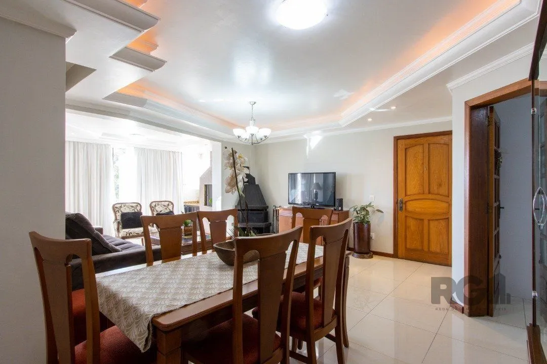 Imagem Apartamento Garden de 3 dormitórios, 1 suite e 1 vaga coberta no bairro Cristal.