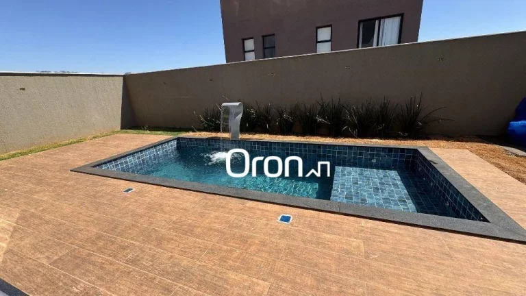 Imagem Sobrado à venda, 193 m² por R$ 1.650.000,00 - Jardins Porto - Senador Canedo/GO