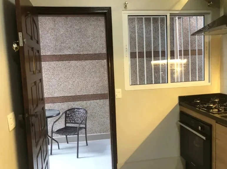 Imagem Casa para Venda em São Paulo, Lapa, 6 dormitórios, 1 suíte, 4 banheiros, 4 vagas