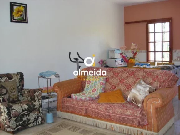 Imagem Casa 4 dormitórios à venda Nossa Senhora de Lourdes Santa Maria/RS