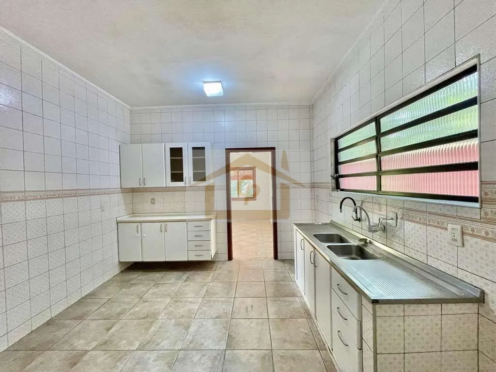 Imagem São Fernando Residência - 5 dorms / 2 suítes, gourmet, piscina, sauna, vista!