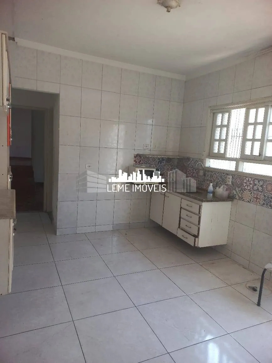Imagem CASA COM "04" (QUATRO) CÔMODOS, UTILIZE O FGTS!!!
