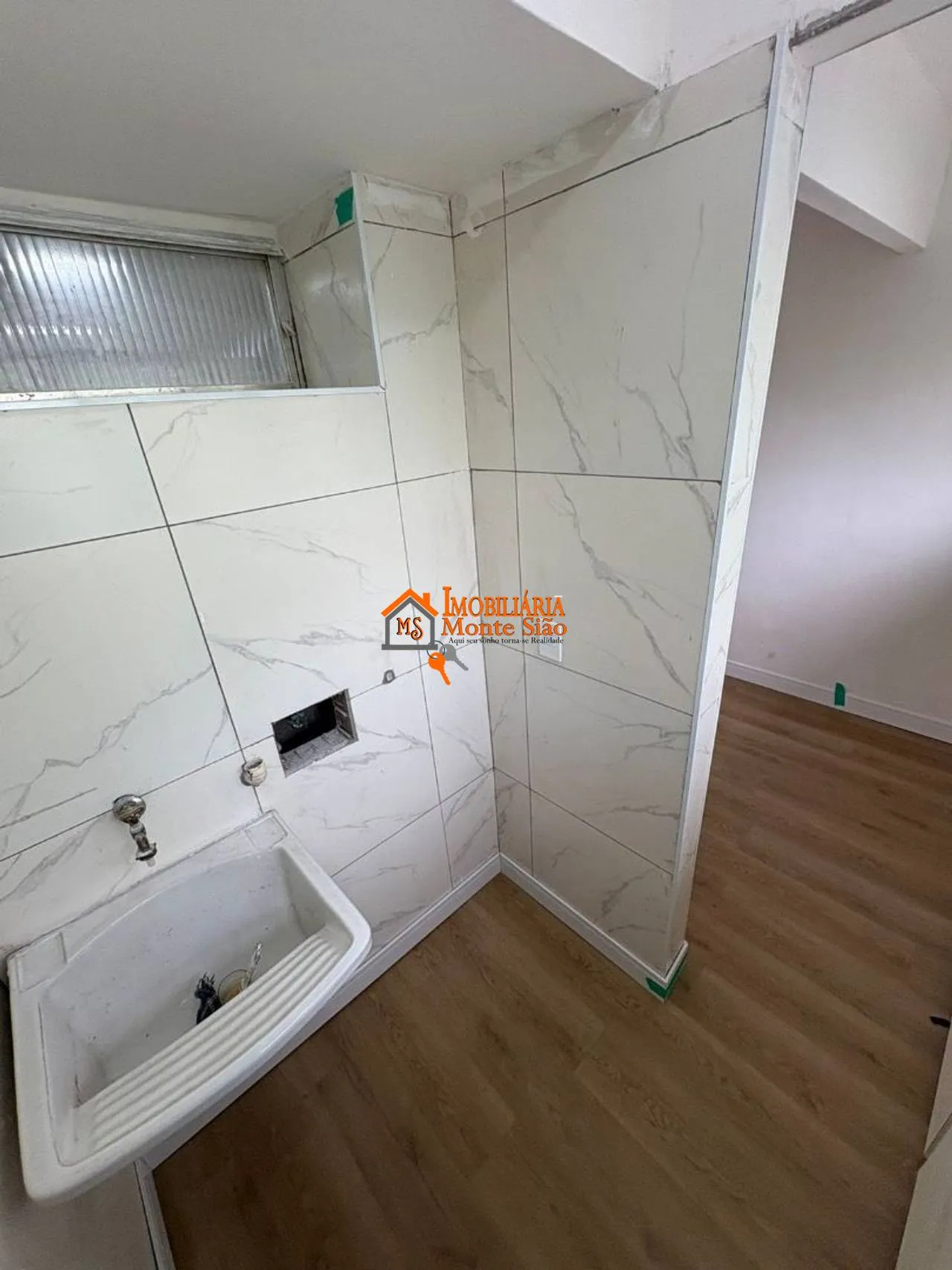 Imagem Apartamento com 3 dormitórios à venda, 63 m² por R$ 375.000,00 - Parque Cecap - Guarulhos/SP