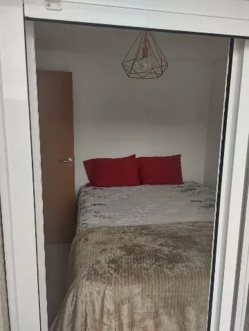 Imagem VENDA DE APARTAMENTO PANORAMIQUE 180°, EM GUARUJÁ/SP, 69m² com 2 dorm, sala de estar ampla, cozinha, varanda gourmet e vaga coberta. CONSULTE-NOS.