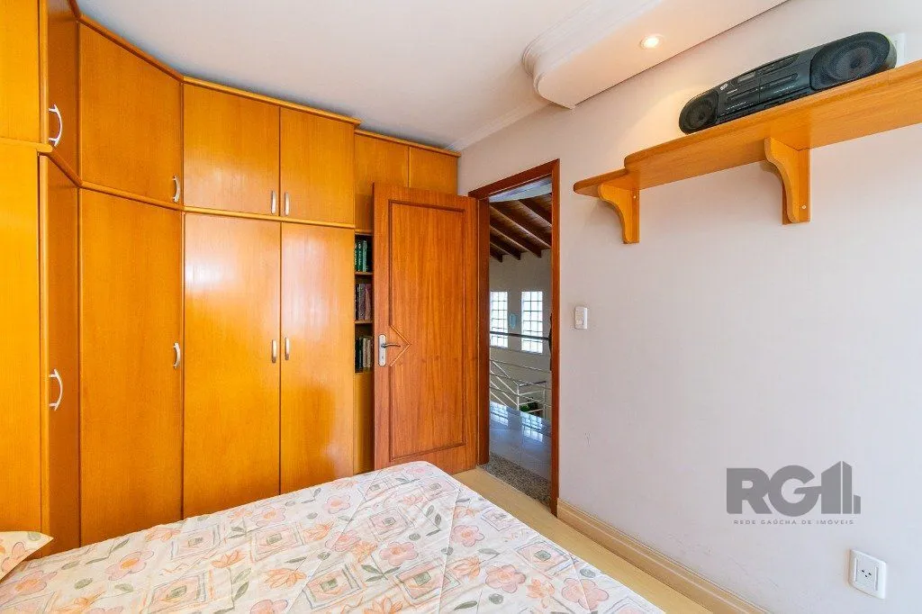 Imagem Casa em condominio no Sarandi de 3 dormitórios 2 vagas e infra