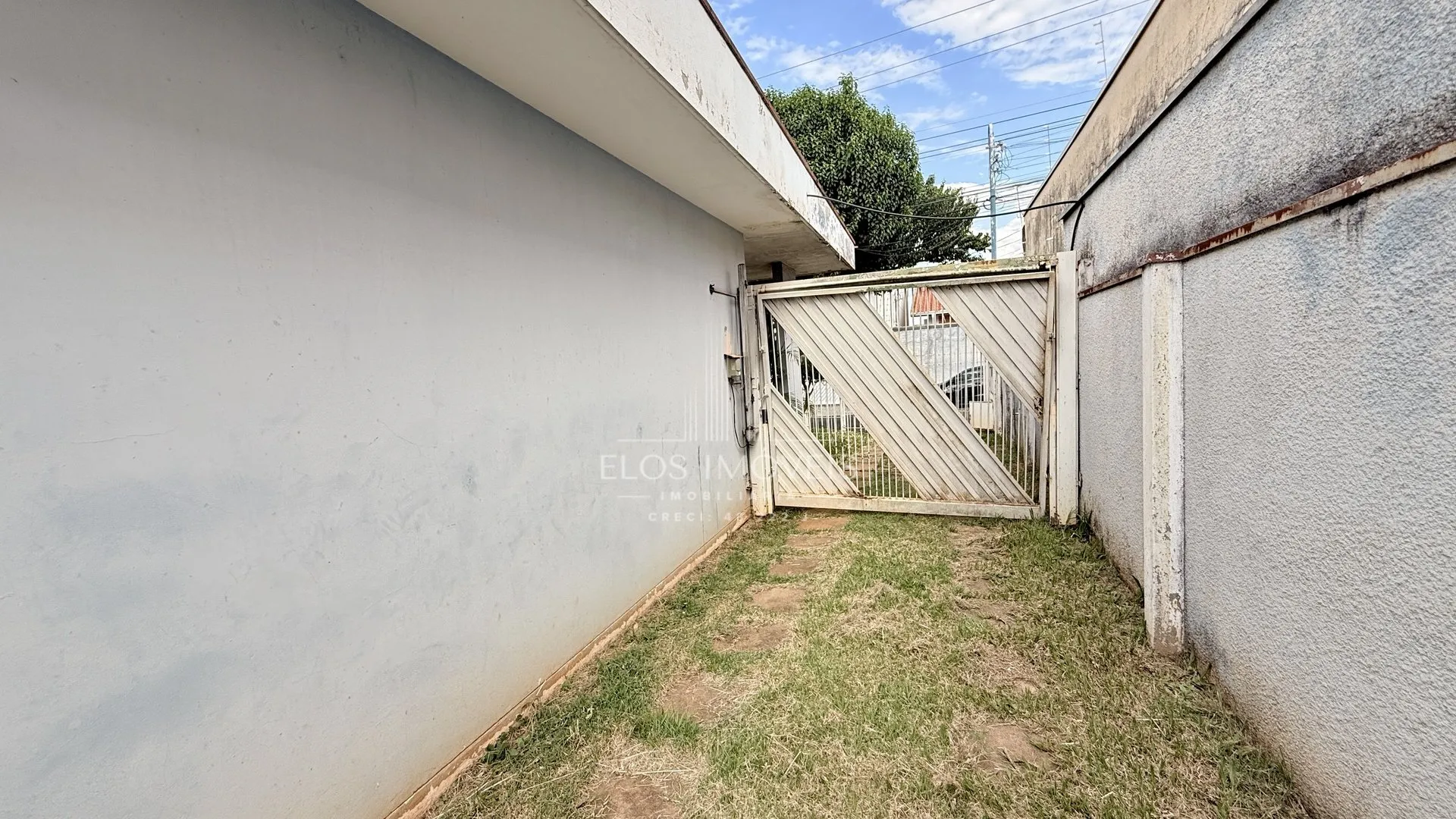 Imagem Casa de 3 quartos, 338m² no bairro Vila Claudia, em Limeira