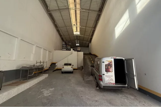 Imagem Galpão versátil com 454 m² na Lapa – Excelente Localização