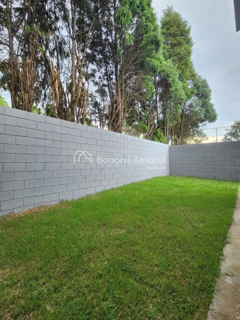 Imagem Sobrado para venda no Residencial Saint Moritiz na cidade de Paulínia/SP