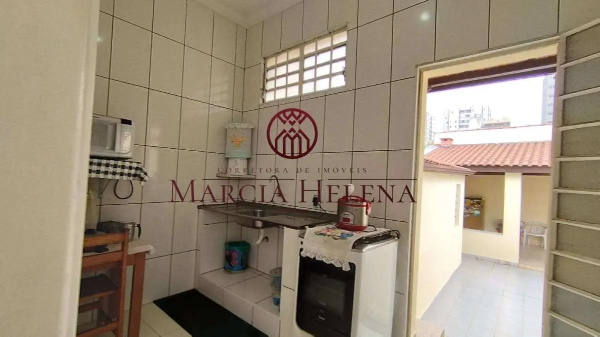 Imagem Casa à venda em Campinas, Bosque, com 2 quartos, 104m2