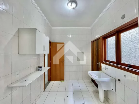 Imagem Casa de Condomínio em Aldeia da Fazendinha - Carapicuíba
