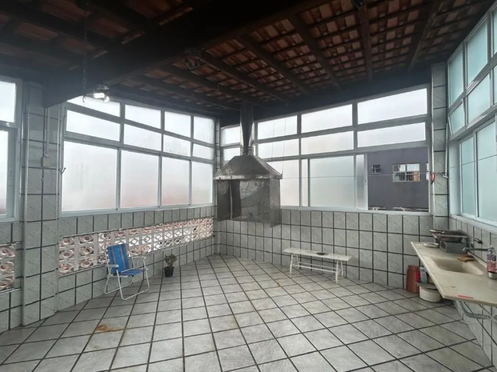 Imagem CASA COM 121,60 m² - TUPI - PRAIA GRANDE SP