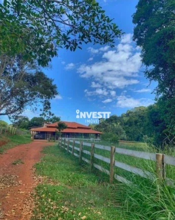 Imagem Chácara com 4 dormitórios à venda na Zona Rural - Bela Vista de Goiás/GO