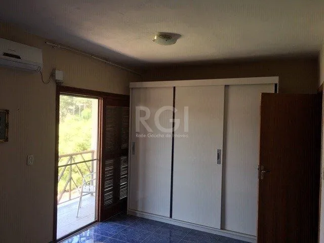 Imagem Casa para Venda - 140m², 3 dormitórios, 2 vagas - Hípica