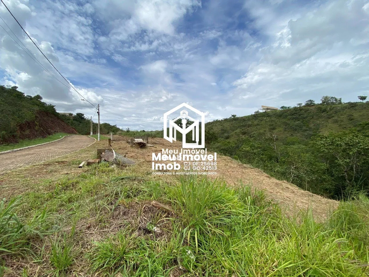 Imagem Terreno Jardim Botânico Condomínio Morada de Deus 847,95m²