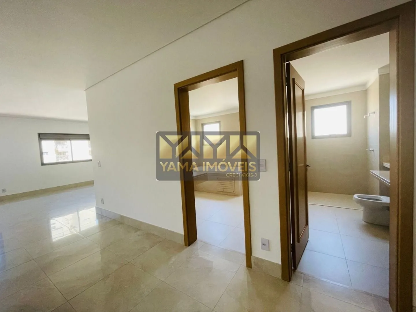 Imagem Cidade de Munique - Cobertura Cidade de Munique - Morro Mirante do Ipê - 638 m² - 5 suítes - R$ 4.250.000,00