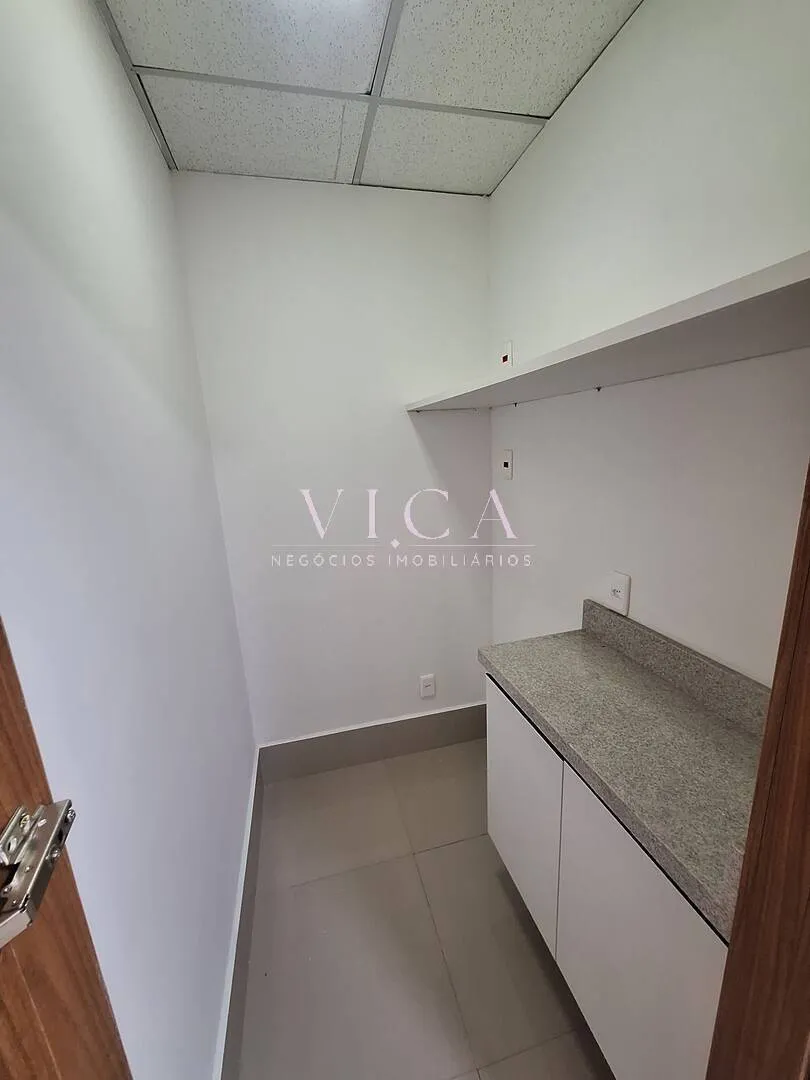 Imagem Alphaville| Edifício Alpha Premim sala 92m² 2 vagas R$ 940.000