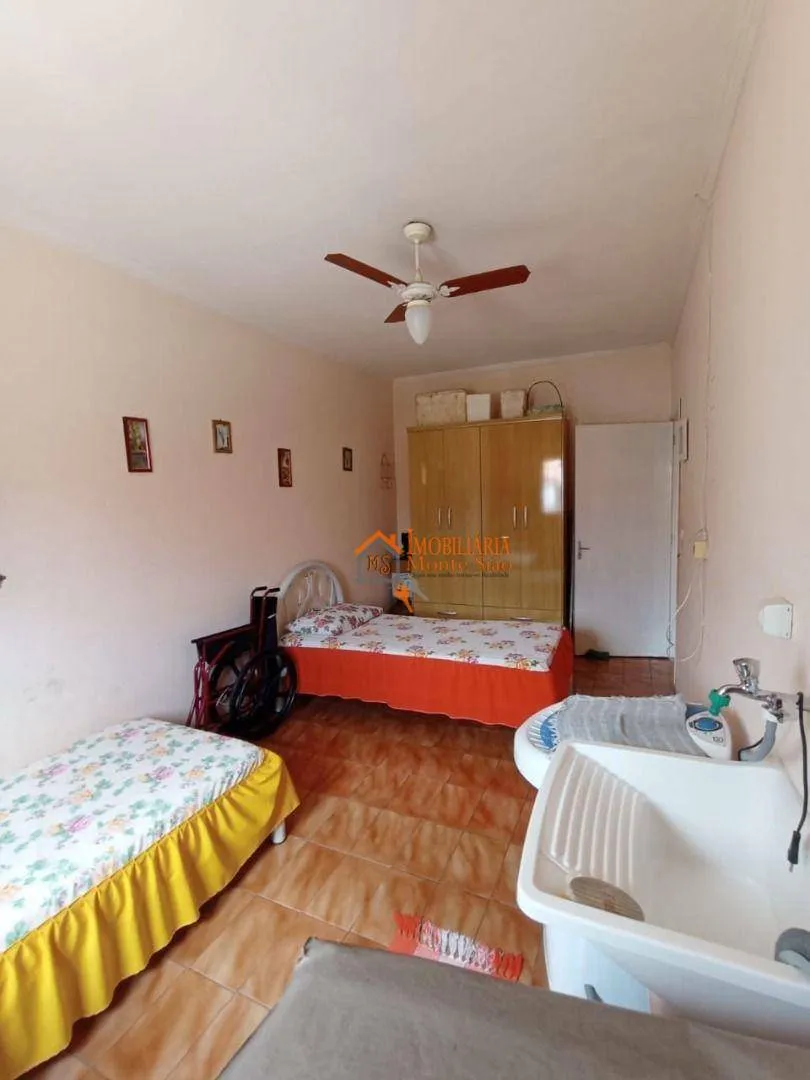 Imagem Sobrado com 3 dormitórios à venda, 250 m² por R$ 850.000,00 - Parque Continental - Guarulhos/SP