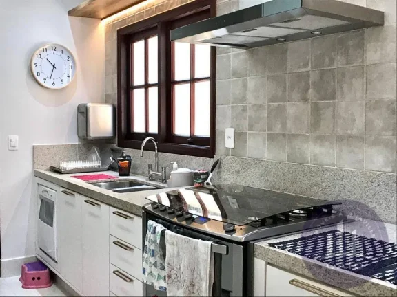 Imagem Casa a venda 305 m² com 4 suítes por R$ 2.988,000 - Alphaville 11