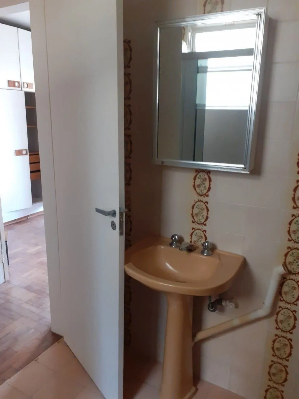 Imagem Apartamento 2 dorms à venda Rua Anita Garibaldi, Boa Vista - Porto Alegre