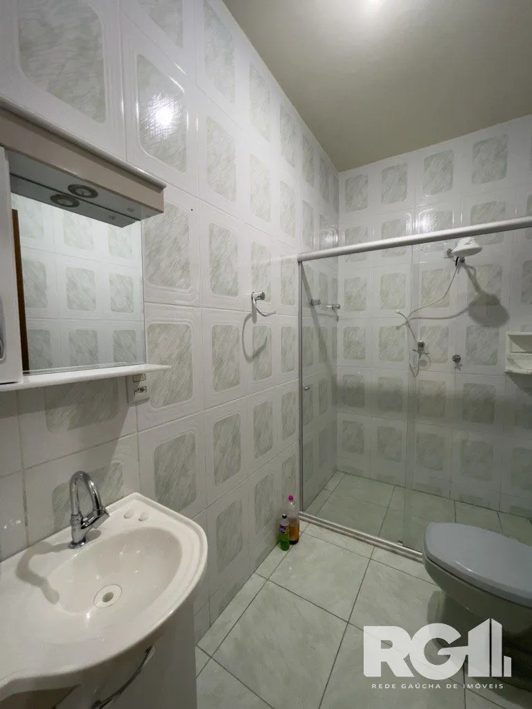 Imagem Casa 4 dormitórios na Azenha.