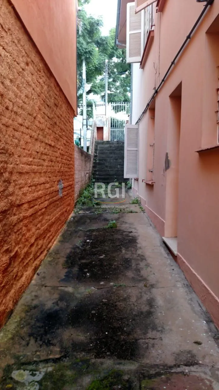 Imagem Casa para Venda - 140m², 3 dormitórios, 3 vagas - Santo Antonio