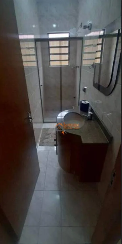Imagem Sobrado com 3 dormitórios à venda, 250 m² por R$ 795.000,00 - Vila Flórida - Guarulhos/SP