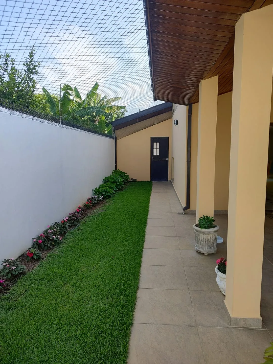 Imagem Casa à venda 3 Quartos, 1 Suite, 6 Vagas, 432.28M², Vila São Geraldo, Taubaté - SP | Residencial São Charbel
