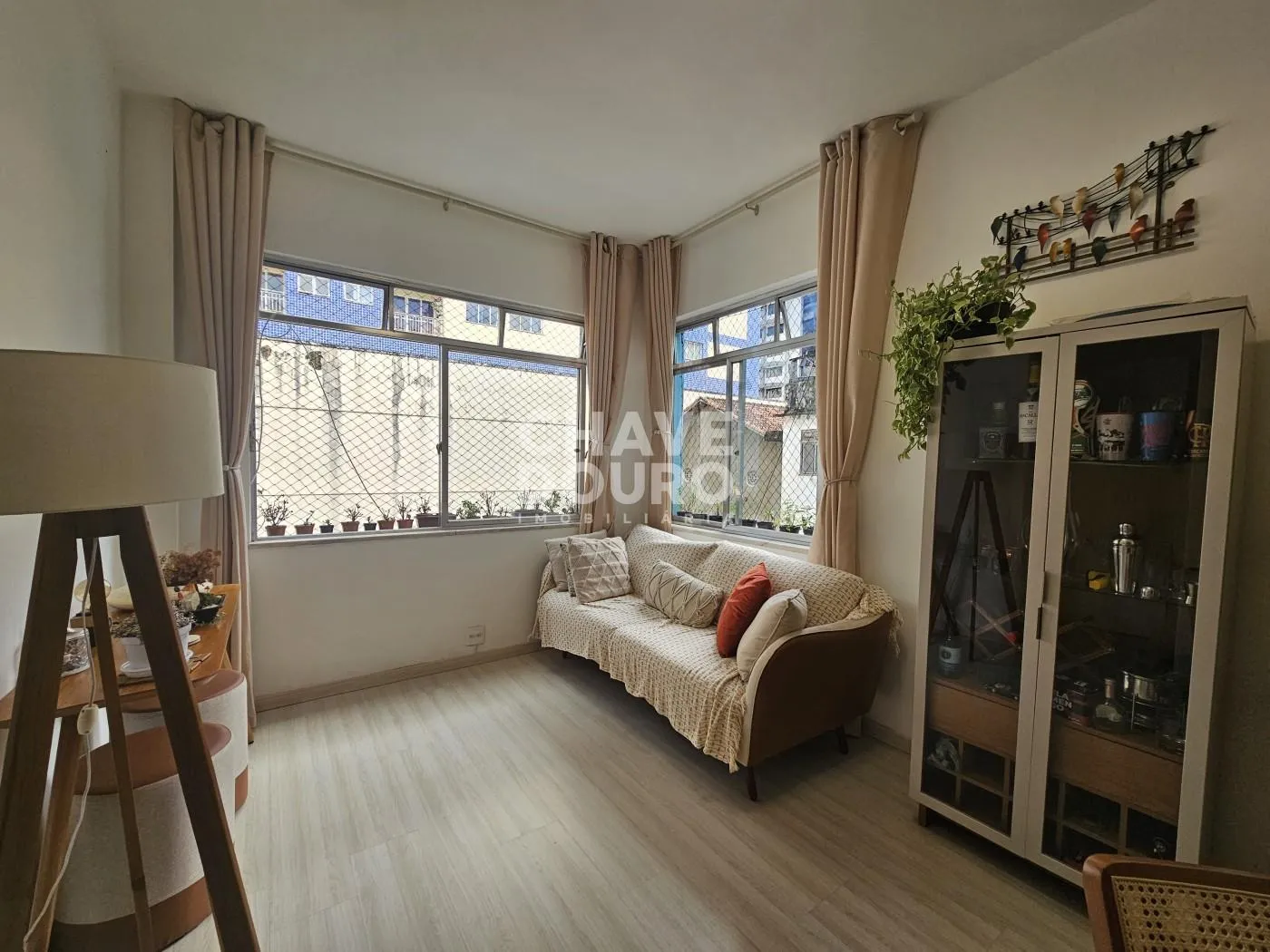 Imagem Apartamento quarto e sala e escritório de frente para FESO!