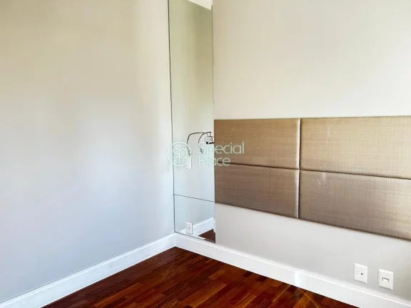 Imagem Excelente apartamento com 151m² no Itaim. Amplo living com varanda gourmet, sala de jantar e home t...