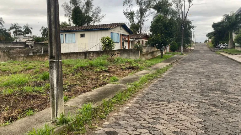 Imagem Terreno à Venda, 750 m² em Santa Augusta - Criciúma