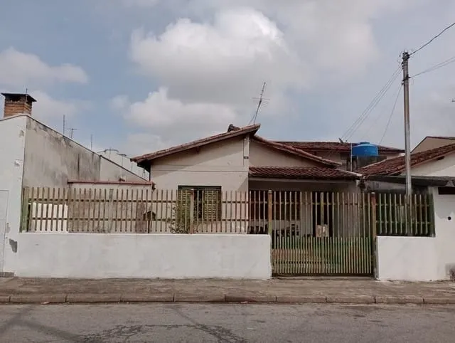 Foto do imóvel Casa à venda 2 Quartos, 1 Vaga, 270M², Jardim Ana Emilia, Taubaté - SP