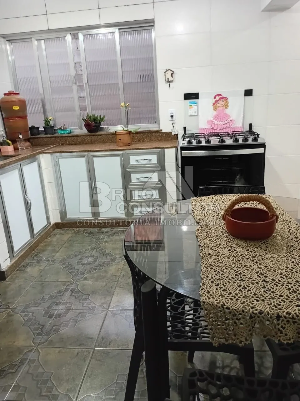 Imagem Vendo Casa com 3 Quartos, 450 m², em Barro Vermelho, São Gonçalo/RJ