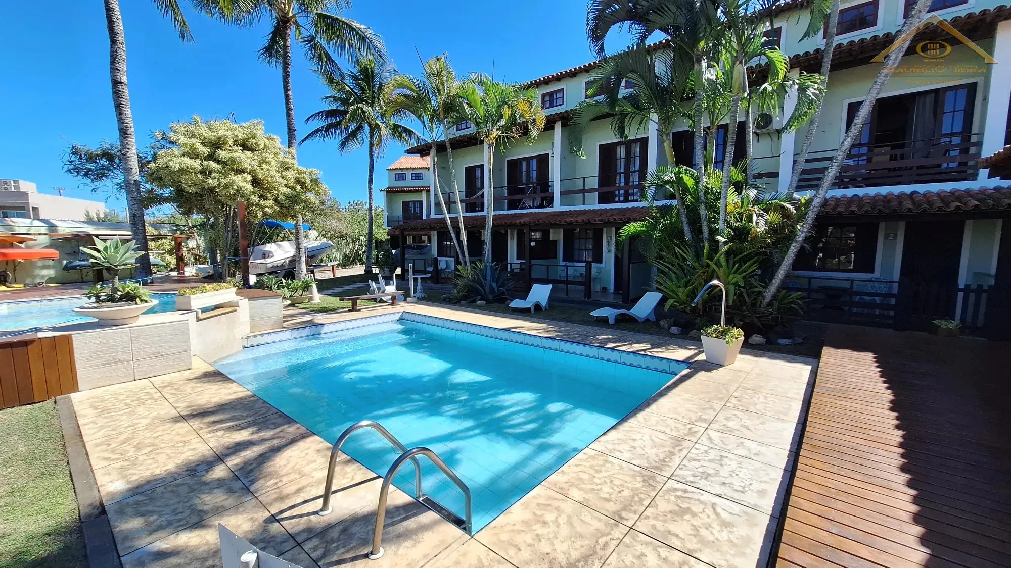Imagem Casa triplex no Canal da Ogiva à venda