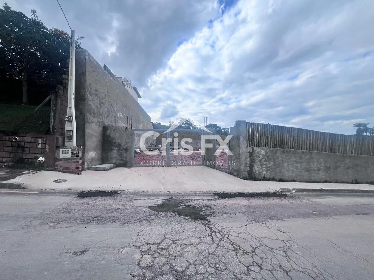 Imagem Lote/Terreno de 1000m² no bairro Chácaras São Bento, em Valinhos