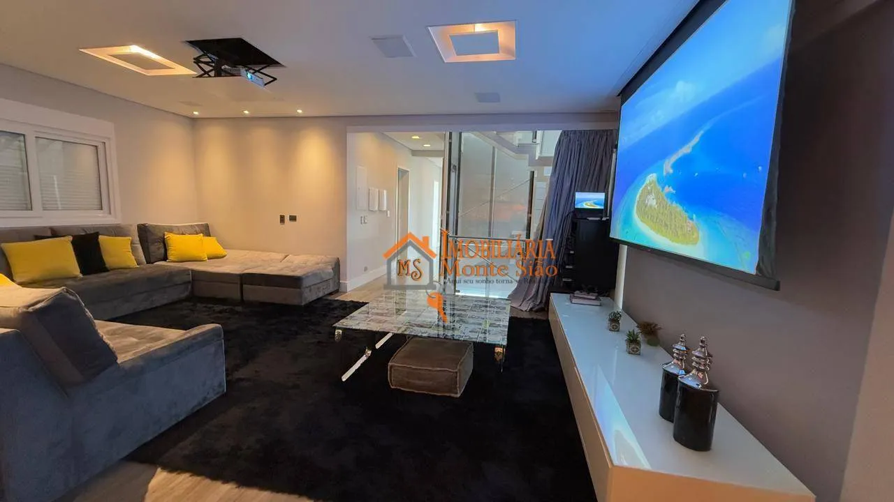 Imagem Sobrado com 5 dormitórios à venda, 450 m² por R$ 3.600.000,00 - Fazenda Rodeio - Mogi das Cruzes/SP