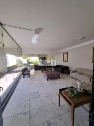 Imagem Apartamento à venda no Condomínio Edifício Luciana, em Uberaba: 4 dormitórios, suíte e móveis planejados
