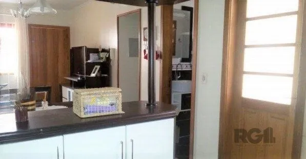 Imagem Casa em condomínio no Partenon de 3 dormitórios e vaga