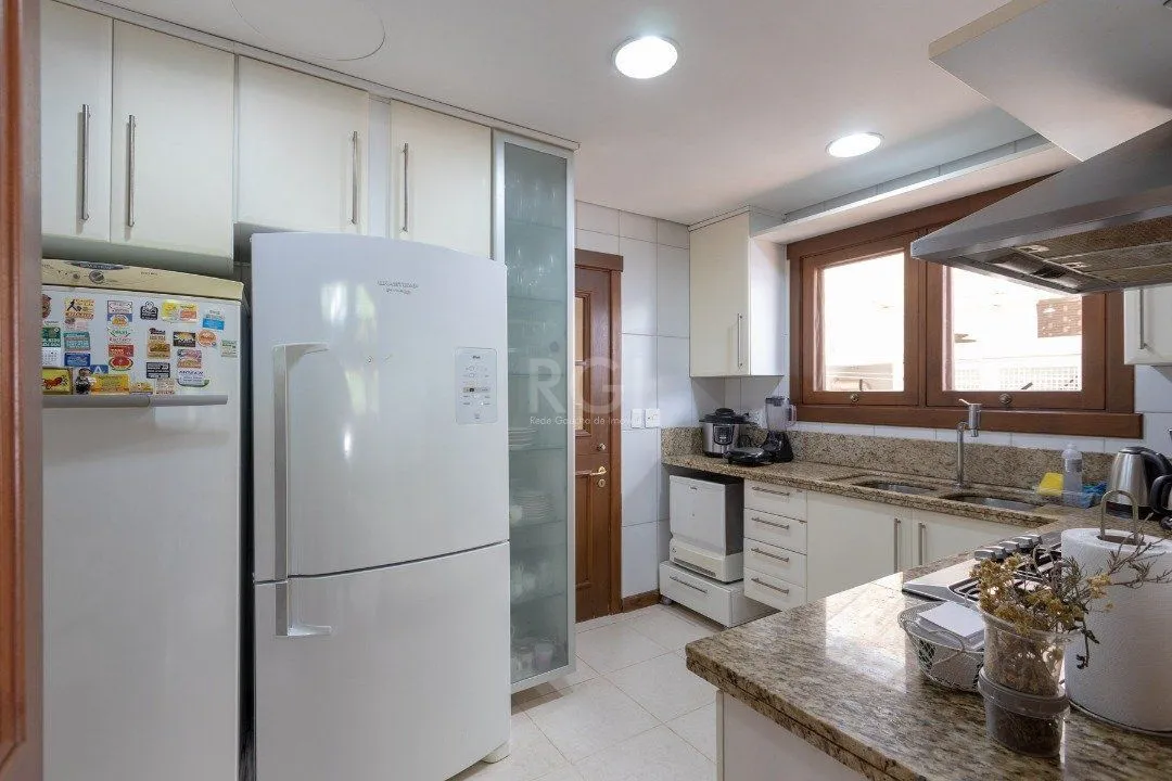 Imagem Casa Condominio para Venda - 352.91m², 4 dormitórios, sendo 4 suites, 4 vagas - Terra Ville