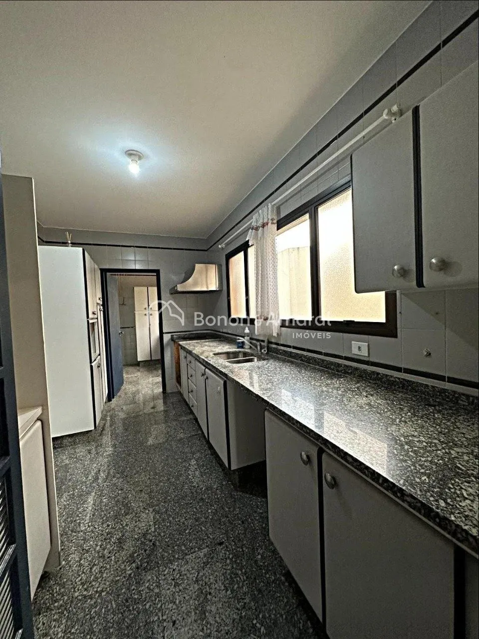 Imagem Apartamento de Luxo no Coração do Cambuí - 289m² de Sofisticação e Exclusividade